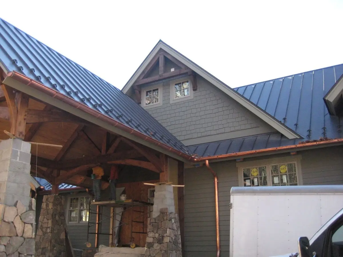 Craftsman Roofing team delivering quality roofing work in Crystal Beach